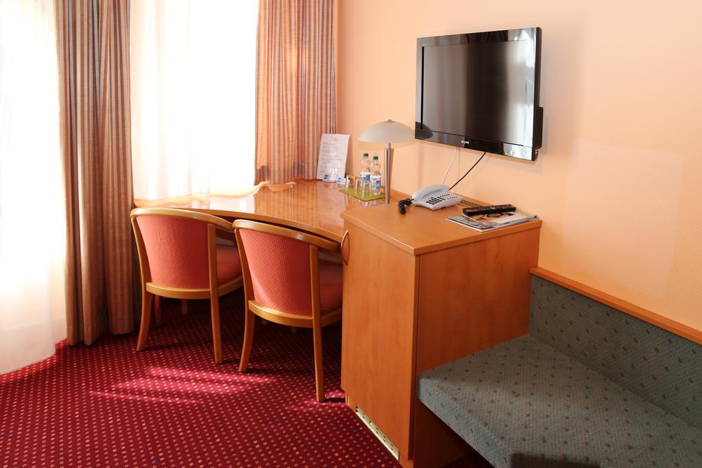 Wincent Hotel Gmbh Sinsheim Cameră foto